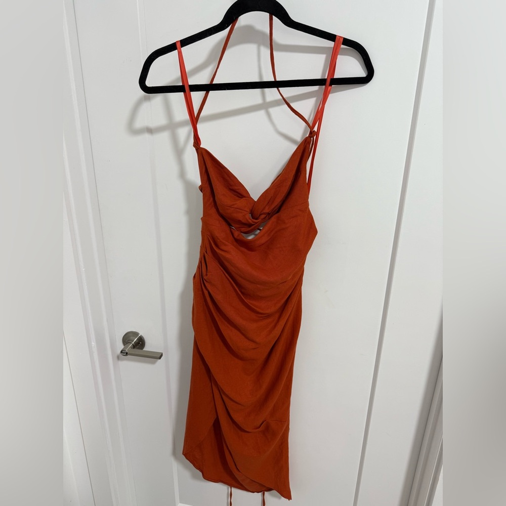 ASOS DESIGN Rust Linen Blend Bandeau Twist Front Draped Midi Dress US 2 - Picture 6 of 11